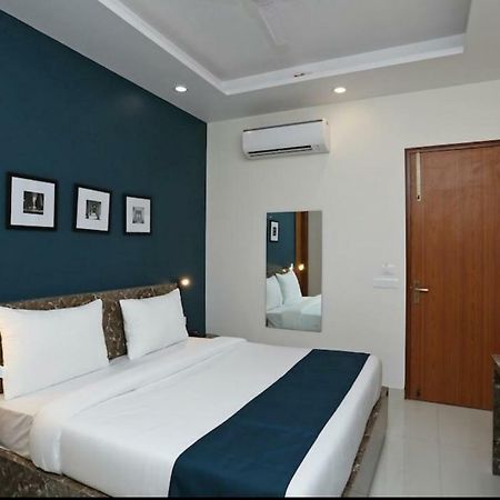 Hotel Galaxy Inn Gurgaon Exterior foto